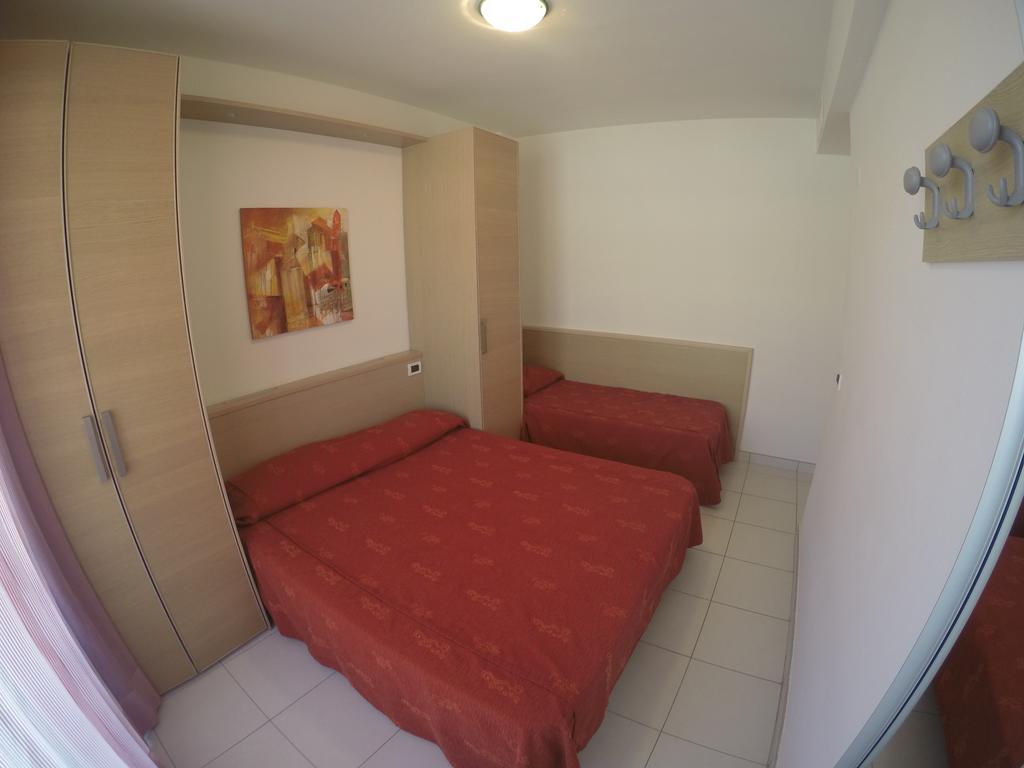 Residence Zenith Caorle Extérieur photo
